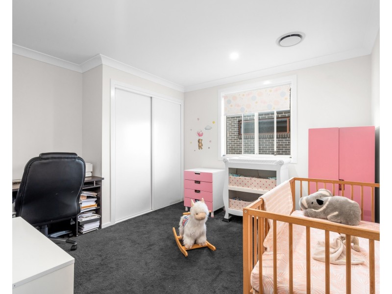 4 Mangrove Circuit, Marsden Park NSW 2765