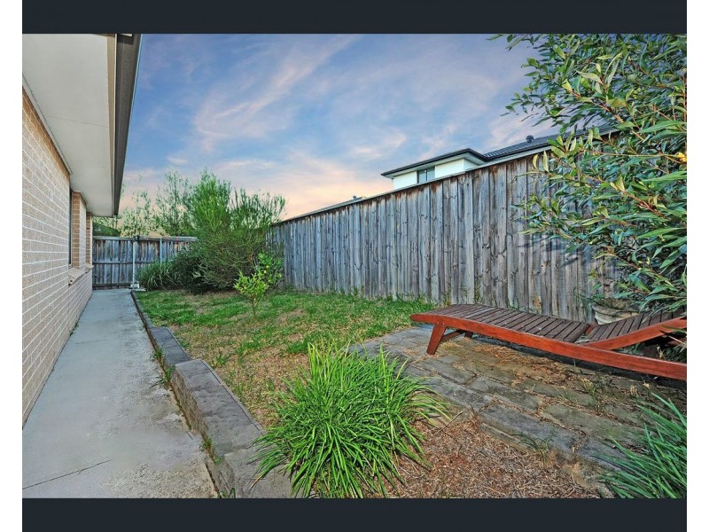 18 Rainsford Street, Stanhope Gardens NSW 2768