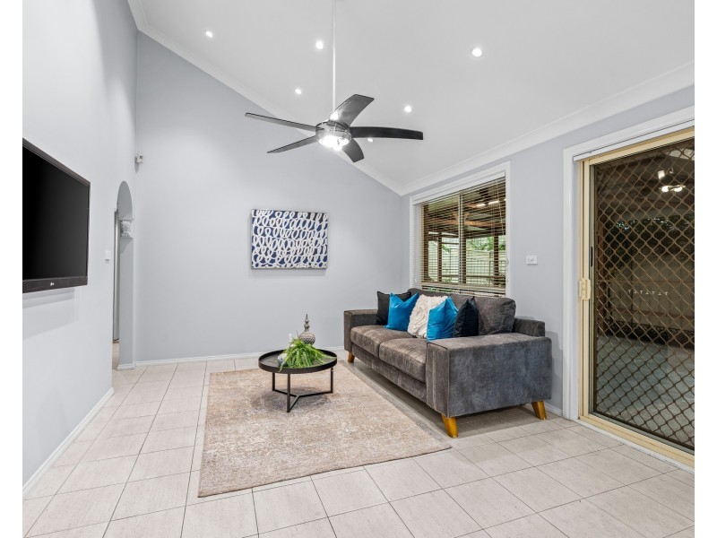 3 Honeyeater Terrace, Glenwood NSW 2768