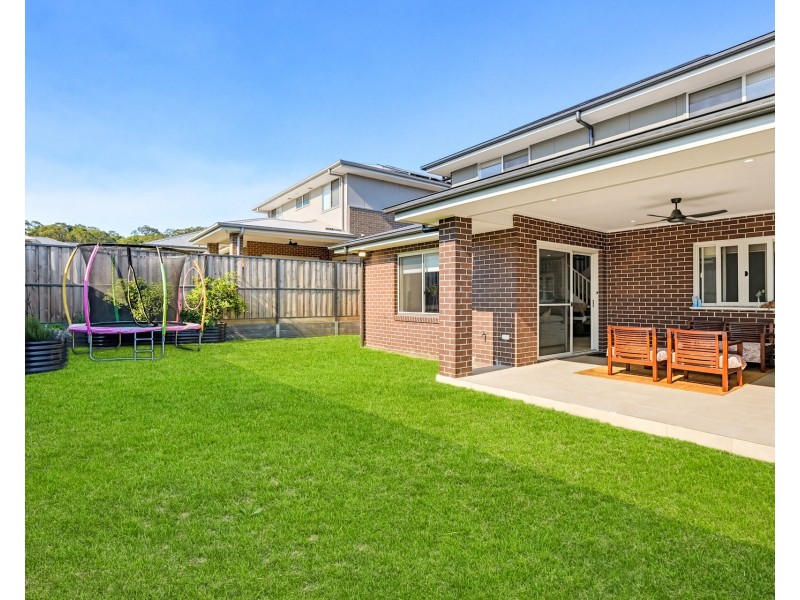 76 Magic Street, Vineyard NSW 2765