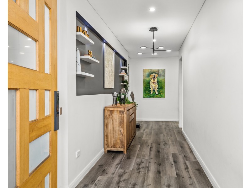 8 Platypus Street, Marsden Park NSW 2765