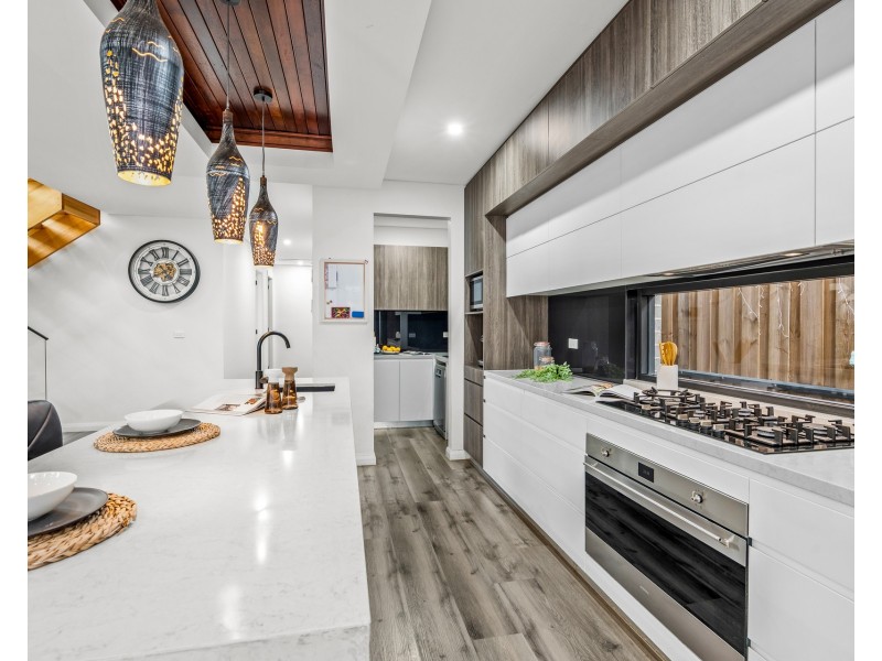 8 Platypus Street, Marsden Park NSW 2765