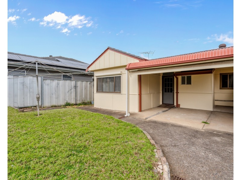 8 Wiruna Street, Blacktown NSW 2148