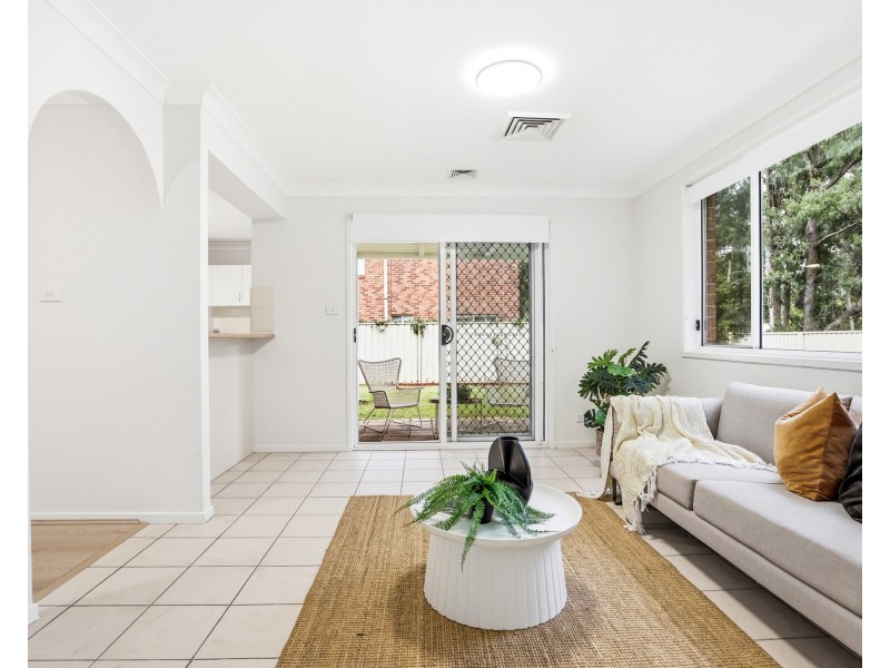 14 Hamlin Street, Quakers Hill NSW 2763