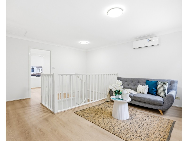 14 Hamlin Street, Quakers Hill NSW 2763