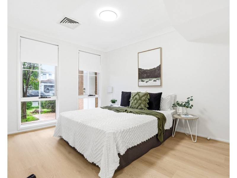 14 Hamlin Street, Quakers Hill NSW 2763