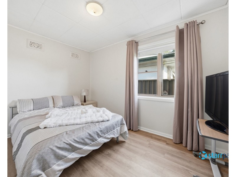 42 Debrincat Avenue, North St Marys NSW 2760