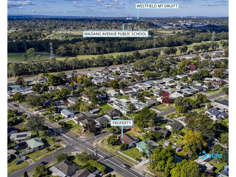 42 Debrincat Avenue, North St Marys NSW 2760