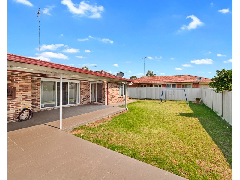 38 Sorrento Drive, Glenwood NSW 2768