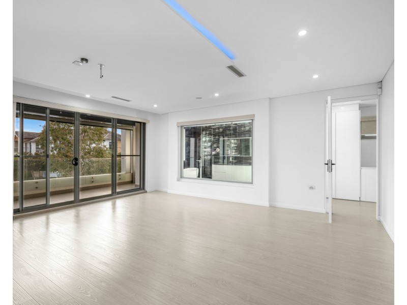 72 Balmoral Road, Bella Vista NSW 2153
