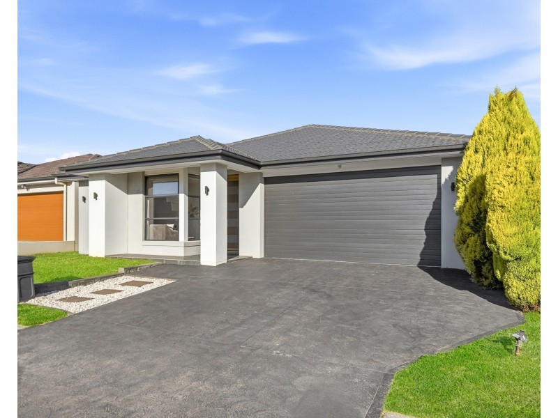 20 Eades Street, Marsden Park NSW 2765