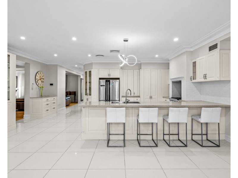 13 Kentridge Place, Bella Vista NSW 2153