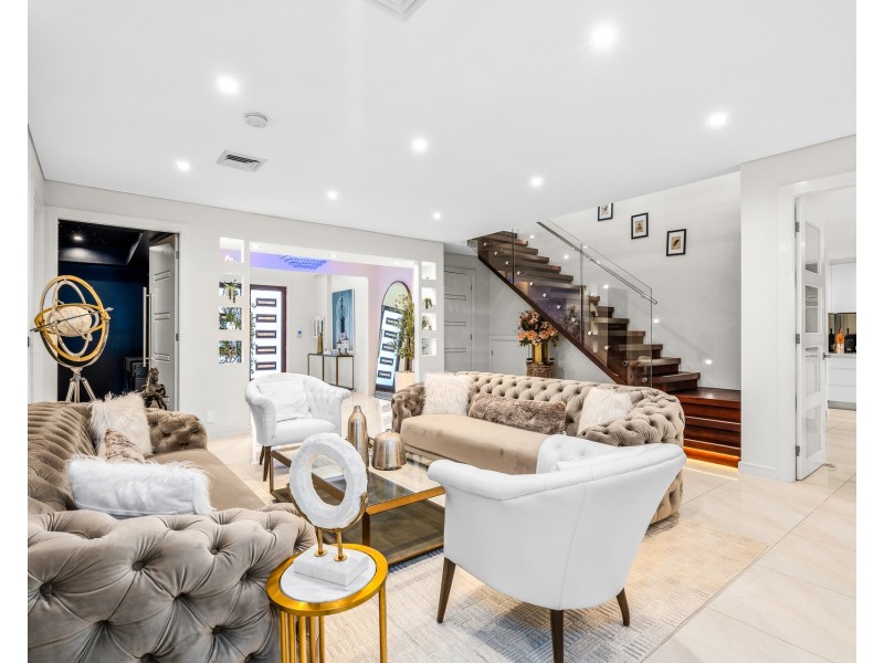 91 Arnold Avenue, Kellyville NSW 2155