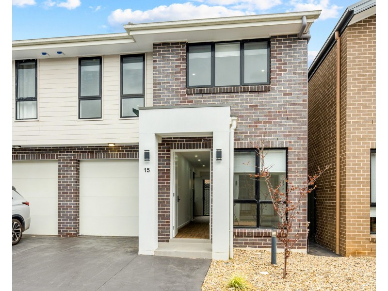 15 Delialah Glade, Riverstone NSW 2765