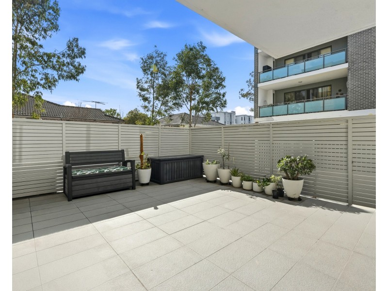 4 11-13 Octavia Street, Toongabbie NSW 2146