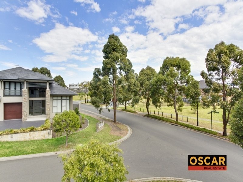 85 Edgewater Dr, Bella Vista NSW 2153