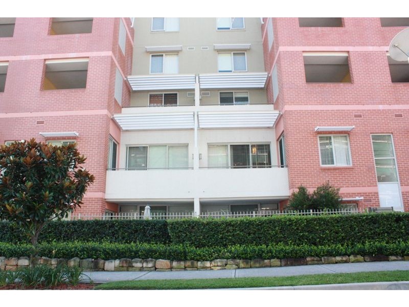 213/18 Marine Parade, Wentworth Point NSW 2127