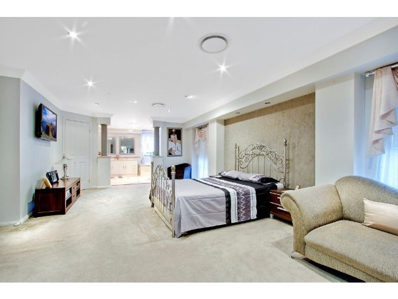 30 Springmill Ave, Rouse Hill NSW 2155