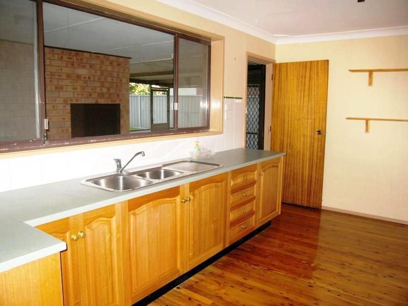 24 Isaac Smith Parade, Kings Langley NSW 2147