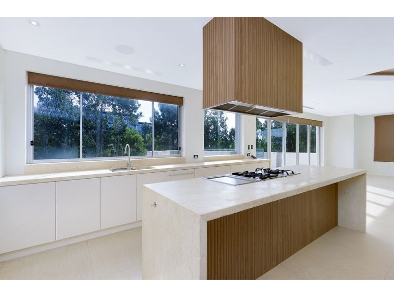 20 Bridgeview Cct, Bella Vista NSW 2153