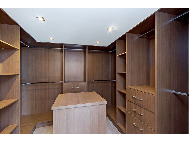 20 Bridgeview Cct, Bella Vista NSW 2153