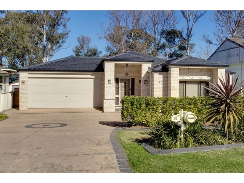 52 Barlow  Street, Cambridge Park NSW 2747