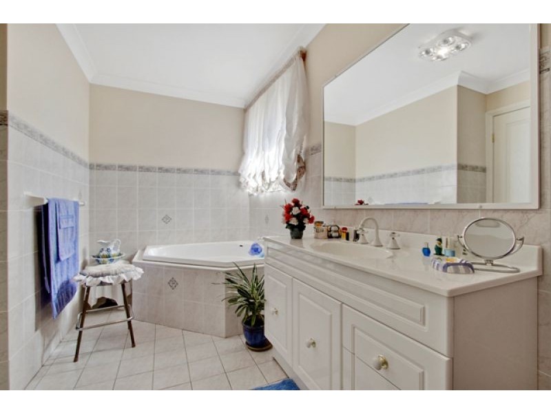 11 Casino Street, Glenwood NSW 2768