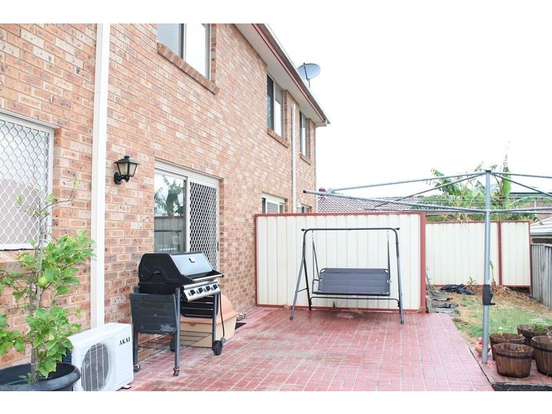 30 Milparinka Av, Glenwood NSW 2768