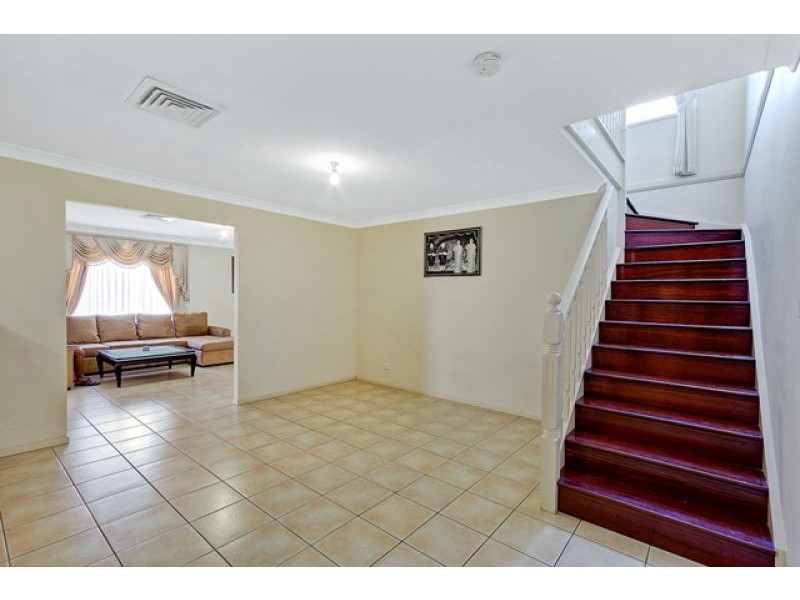 19 Aquamarine Street, Quakers Hill NSW 2763