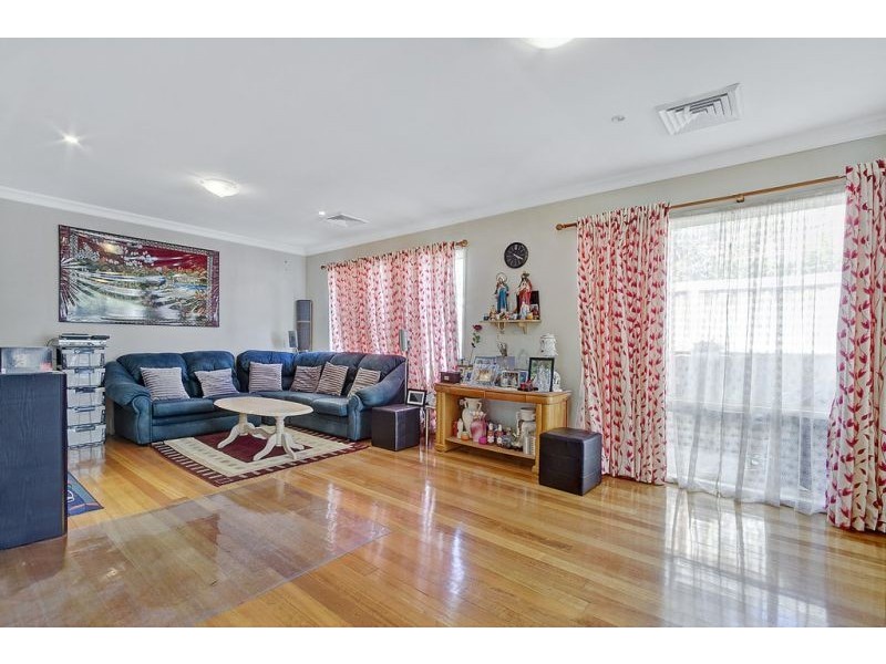 19 Guthega Close, Woodcroft NSW 2767