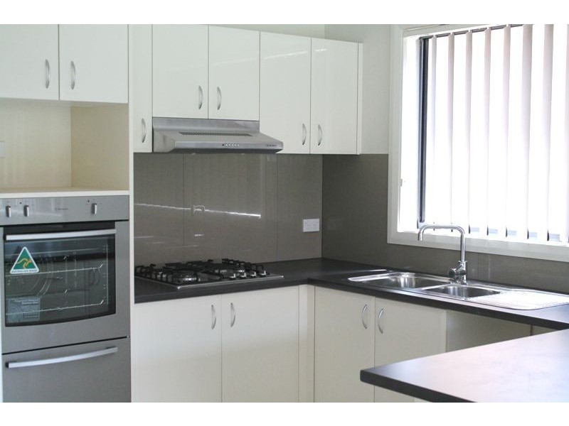 1b Melody St, Toongabbie NSW 2146