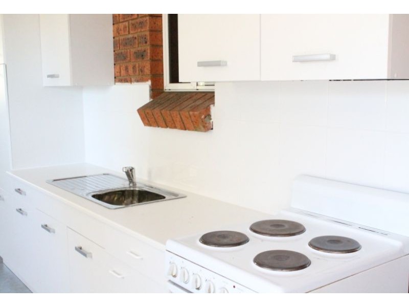 33 Commercial Rd, Vineyard NSW 2765