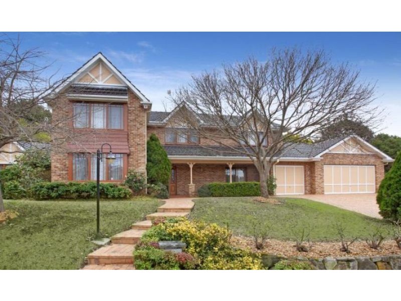 1 Governor Phillip Place, West Pennant Hills NSW 2125