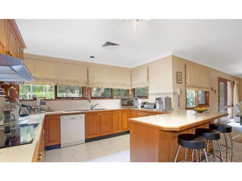 1 Governor Phillip Place, West Pennant Hills NSW 2125