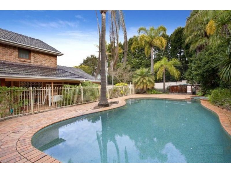 1 Governor Phillip Place, West Pennant Hills NSW 2125