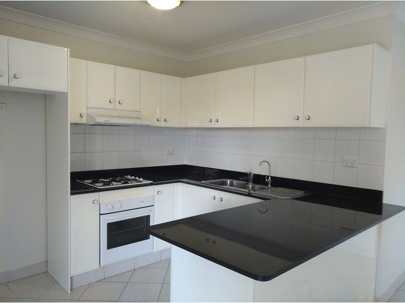 16 20-26 Jenner Street, Baulkham Hills NSW 2153