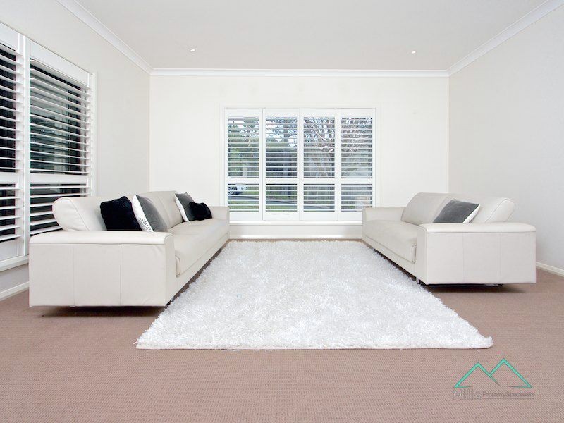 2 Springthorpe Way, Castle Hill NSW 2154