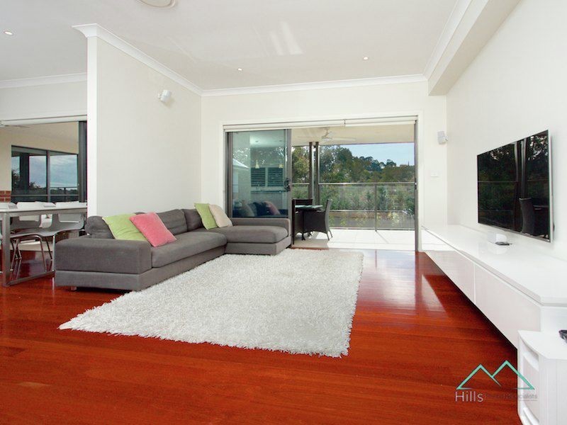 2 Springthorpe Way, Castle Hill NSW 2154