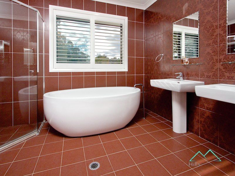 2 Springthorpe Way, Castle Hill NSW 2154