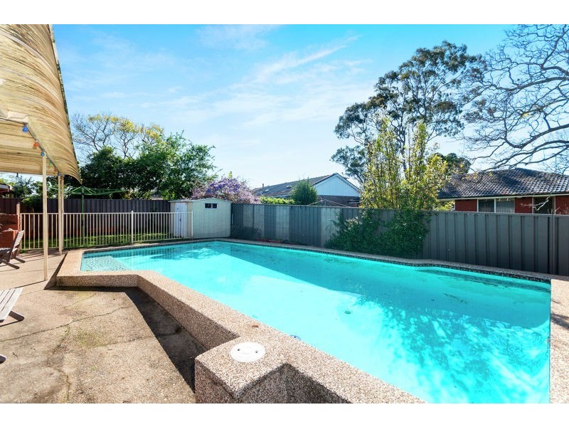 48 Somerset Drive, North Rocks NSW 2151
