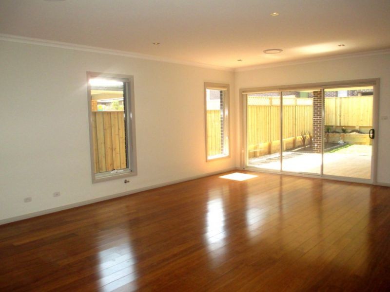 5 Salerno Way, Beaumont Hills NSW 2155