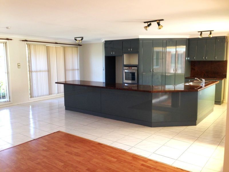 30 Randal Crescent, North Rocks NSW 2151