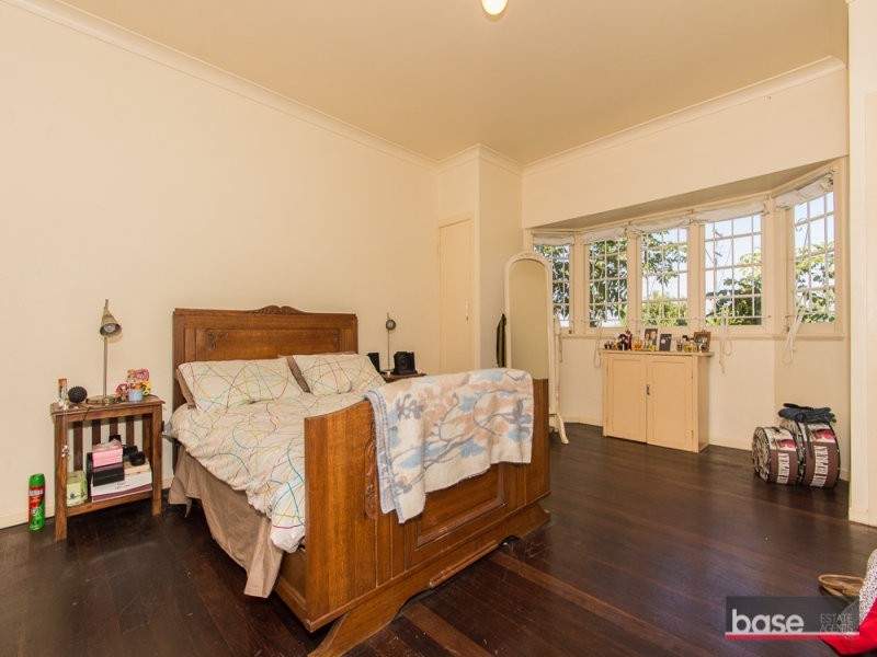 Wavell Heights QLD 4012