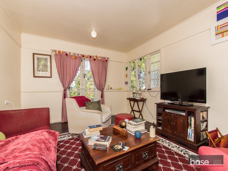 Wavell Heights QLD 4012