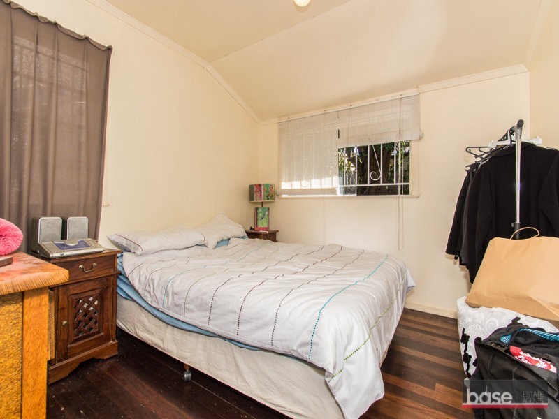 Wavell Heights QLD 4012