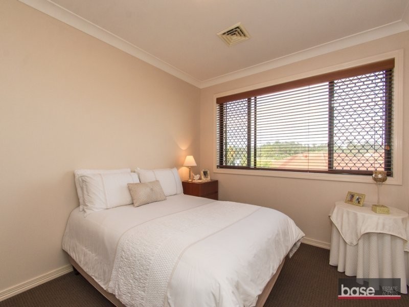 11 Harrison Court, Chermside West QLD 4032