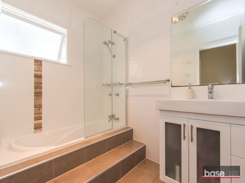 64 Taylor Street, Wavell Heights QLD 4012