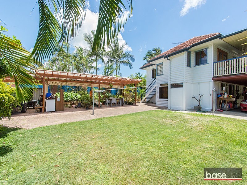 12 Chesterfield Street, Wavell Heights QLD 4012