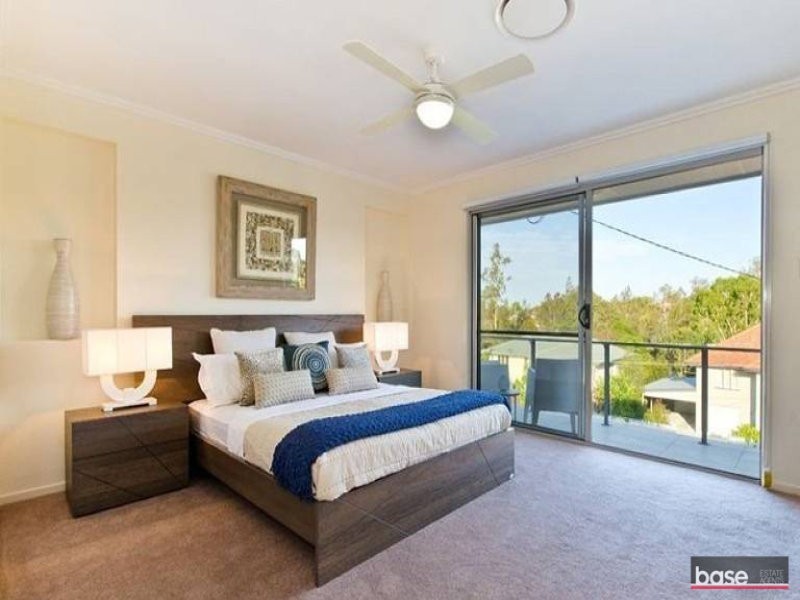 4A Crofton Street, Geebung QLD 4034