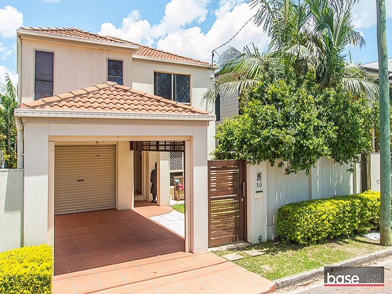 10 Mcintyre Street, Hendra QLD 4011